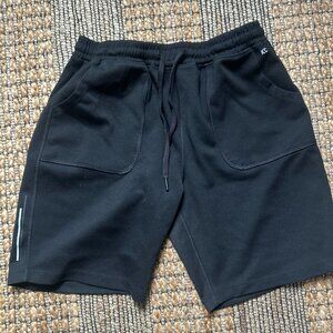 Kenneth Cole Men's Shorts $25.00 Size M • Brand new • Kenneth Cole